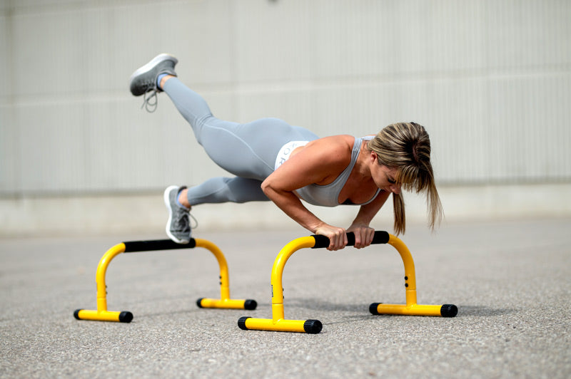 YellowParallettes-2885.jpg__PID:d47c869d-ca49-45d5-a93f-54c73031756c